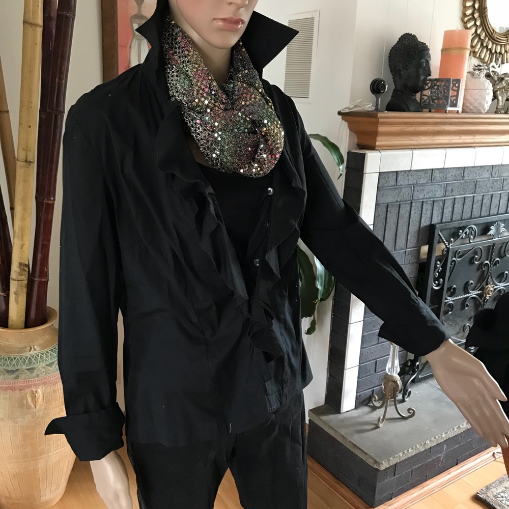 Shirt - Picture 4 of 4